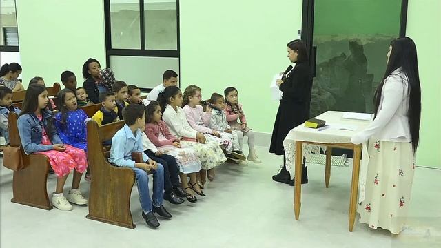 04/08/2024 Escolinha com as crianças смотреть онлайн