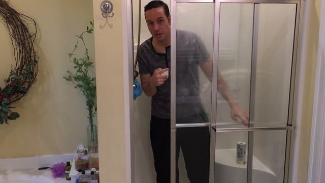 How To Remove Hard Water Stains From Glass Shower Doors | Clean With Confidence смотреть онлайн