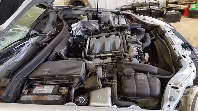 BL1552 - 2001 Mercedes-Benz SLK320 - 3.2L смотреть онлайн