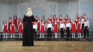 В_А_Моцарт__Детские_игры__исп_Детский_хор__Первоцвет_