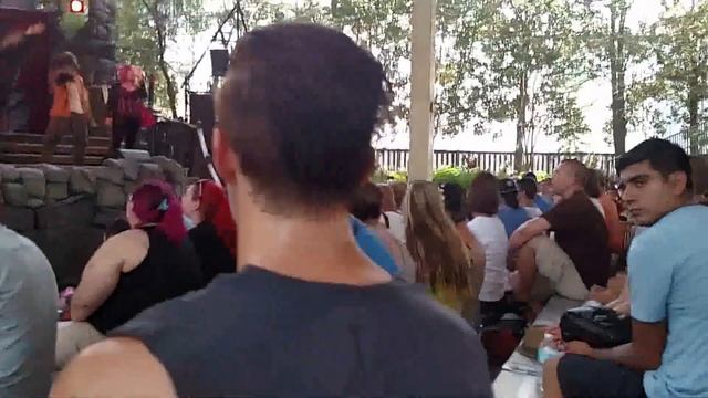 Universal Studios Universal Studios Beetle Juice returns to hit on my wife again 2 minutes in смотреть онлайн