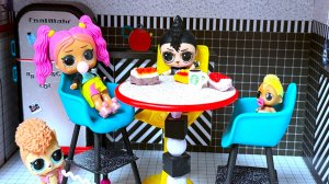 КТО ПОЕДЕТ В НОВЫЙ ДОМИК ЛОЛ?👀 ГДЕ НАШЛИ САМОЛЕТ?😲 Мультики с куклами ДАРИНЕЛКА