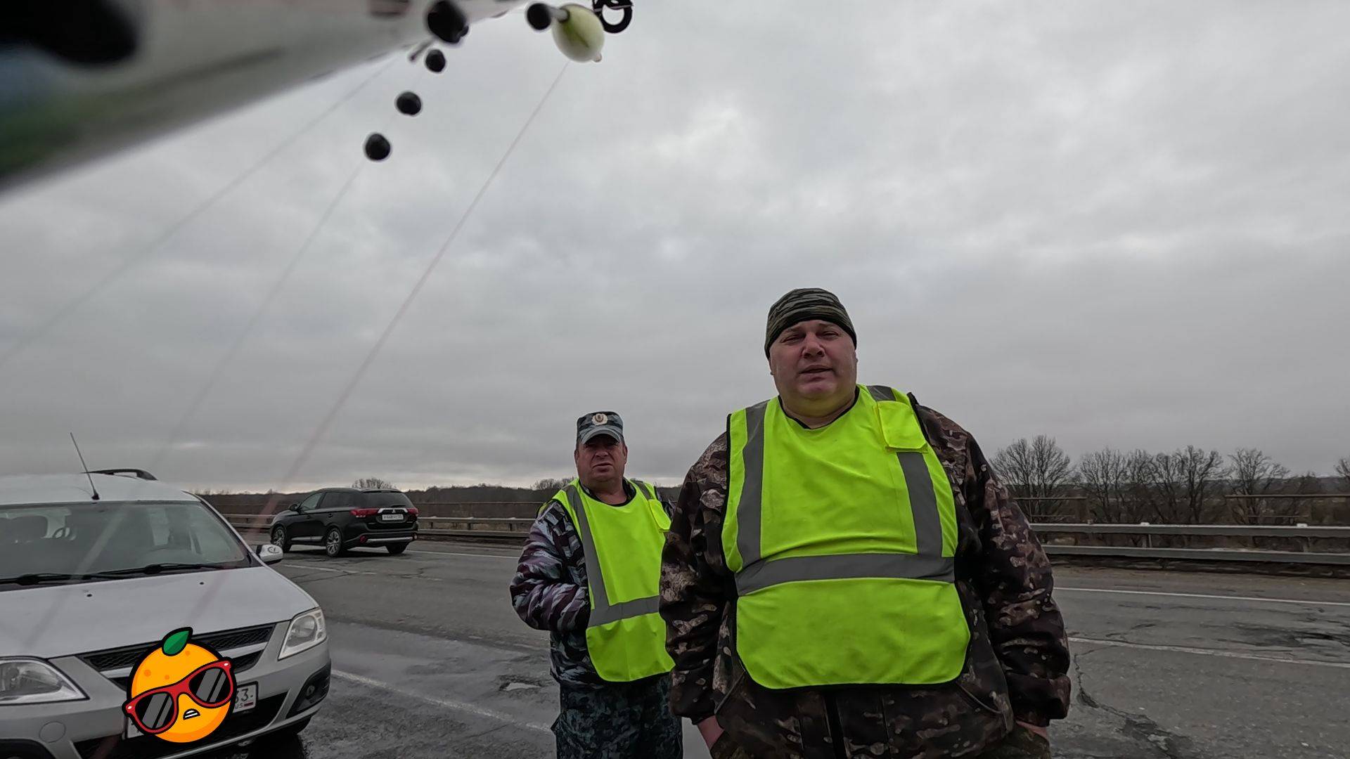 Ловили рыбу ПРОГНАЛА ОХРАНА! Открыли рыбалку на удочку и проверили берёзовый сок! смотреть онлайн