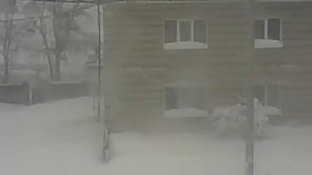 Снег покрыл галолёд с.Новоникольск с 18-19 2016год смотреть онлайн