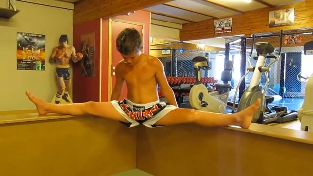 Шпагат смотреть онлайн