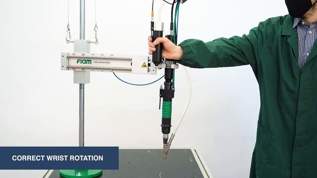 Auxiliary grip for screwdrivers with automatic screw feeding on Cartesian Arms смотреть онлайн