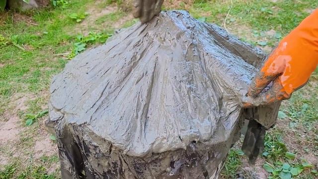 Plain newspaper and cement ... an incredible craft for the garden and flower garden смотреть онлайн