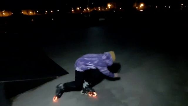 В 10 ЛЕТ НАВАЛИЛ СТИЛЯ | МАЛОЙ СОШЁЛ С УМА | ОПАСНЫЕ ТРЮКИ | УПАЛ ВО ВРЕМЯ ДРОПА... смотреть онлайн