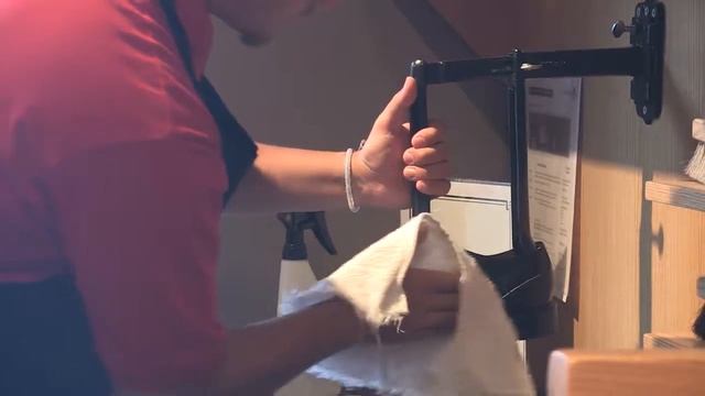 Chamber Spotlight: Hair Saloon смотреть онлайн