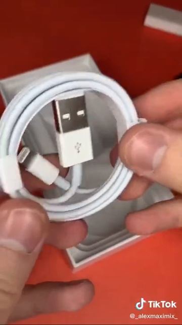 распаковка IPhone смотреть онлайн