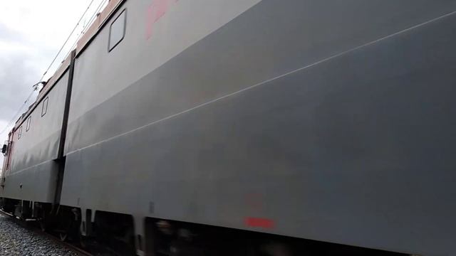 2ЭС6-165 Следует резервом по перегону Иковка-Кособродск смотреть онлайн