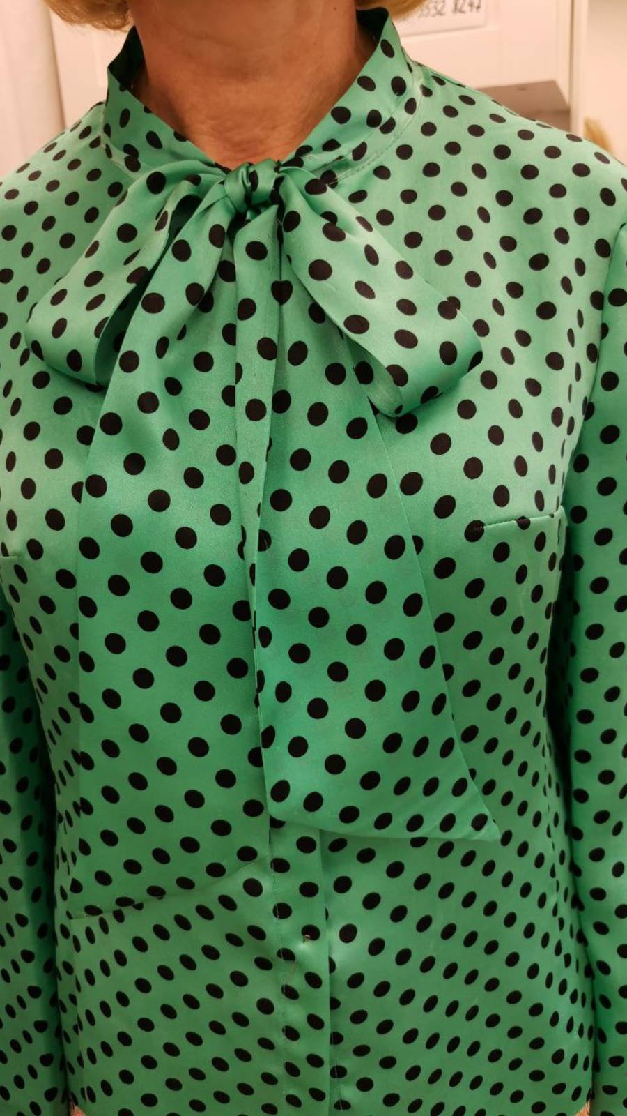 Блузка с бантом, классическая модель. Галина Коломейко смотреть онлайн