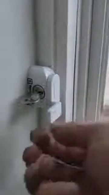 REMSAFE WINDOW Block LOCK Video 1