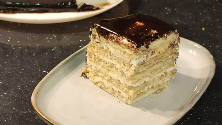 Самый простой и вкусный торт за 15 минут🎂 БЕЗ ДУХОВКИ, БЕЗ МИКСЕРА, БЕЗ СКОВОРОДЫ . Любимый рецепт