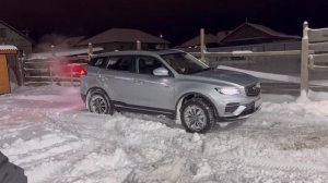 Geely Atlas Pro 2023 Первые дни зимы.