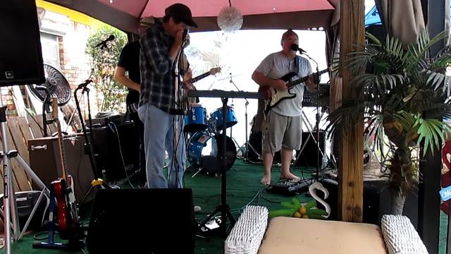 Dry White Toast to BB King at Jean's Bungalow Pensacola FL May 2017 смотреть онлайн