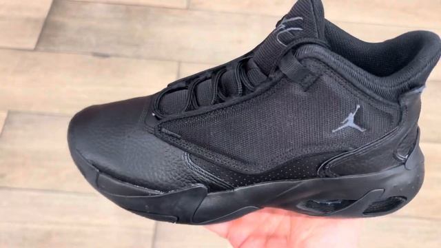 Jordan Max Aura 4 Black Anthracite Basketball Shoes смотреть онлайн