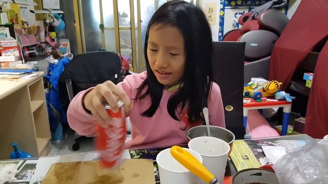 magic trick by Iris смотреть онлайн