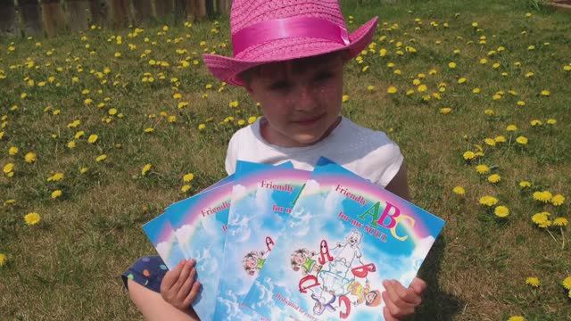 Friendly ABC for my Soul, for those who wants to teach kids ABC in entertaining way. смотреть онлайн