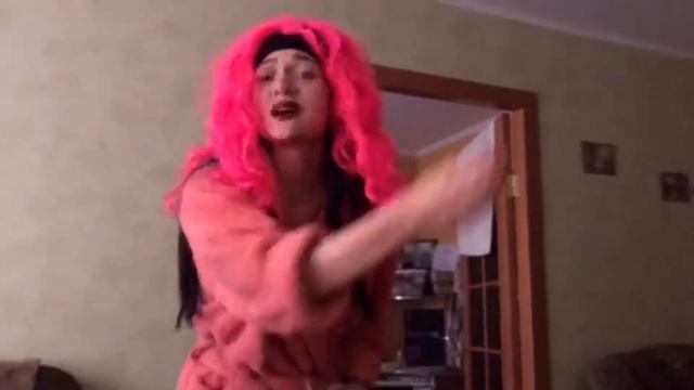 Твоя мамка, когда приучает тебя к культуре смотреть онлайн