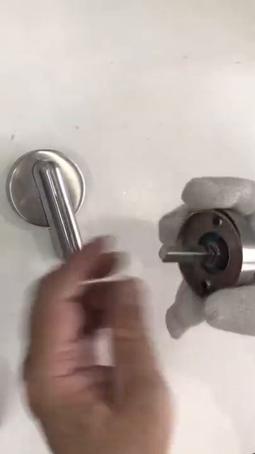 Chốt WC tròn xanh đỏ (V36) смотреть онлайн