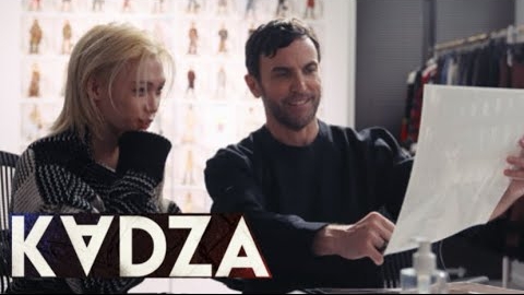 [Русская озвучка Kadza] Закулисье показа FW25 с участием Феликса | LOUIS VUITTON смотреть онлайн