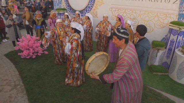 Фестиваль весеннего равноденствия возрастом в три тысячи лет смотреть онлайн