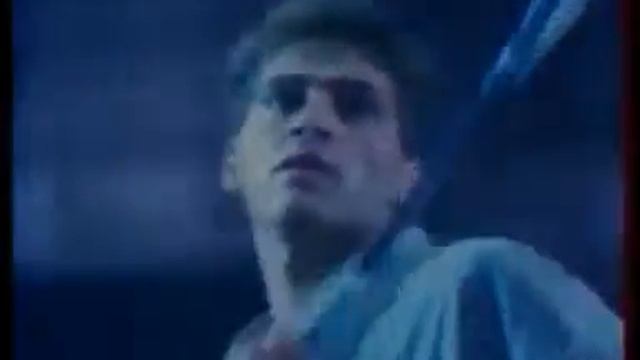 R21 Turbo publicité le souffle de la liberté Mespiecesauto.com смотреть онлайн