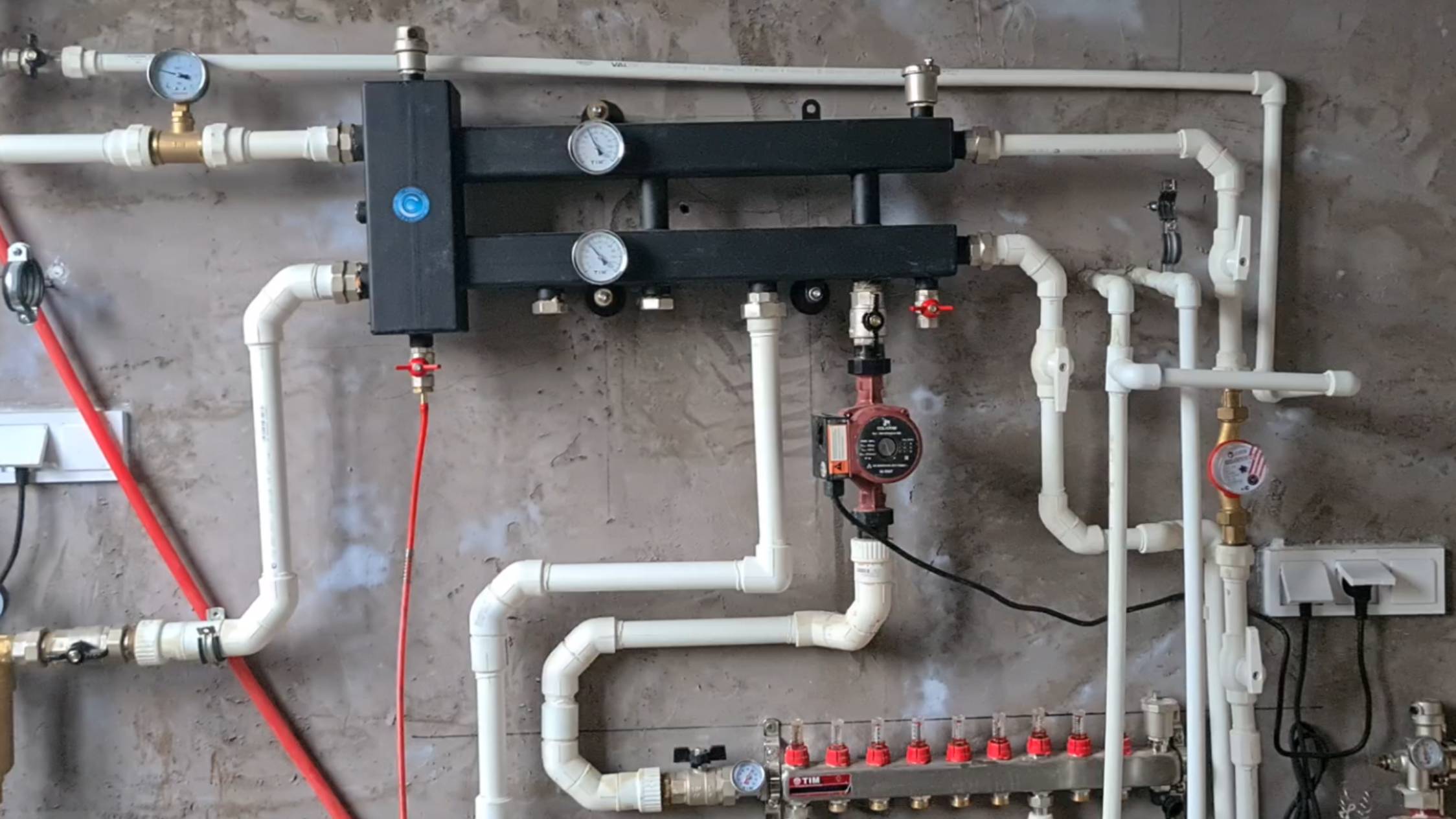 Монтаж системы отопления своими руками. часть 1 смотреть онлайн