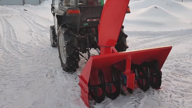 2023, Испытание снегоочистителя Снег-1250 одним из наших клиентов | Снегоуборщик | Шнекоротор смотреть онлайн