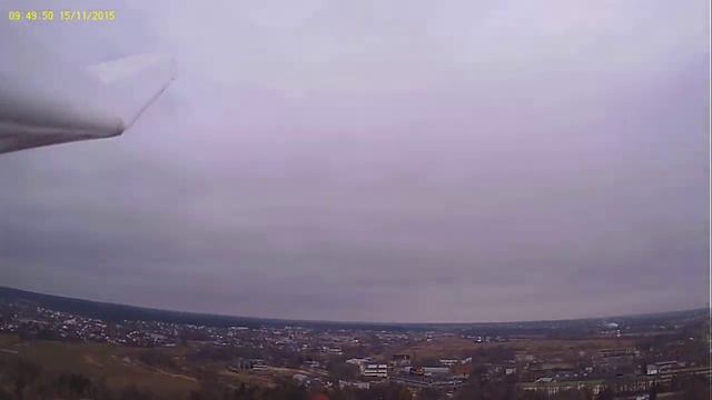 Попытка удержать самолет при сильном ветре часть 1 смотреть онлайн