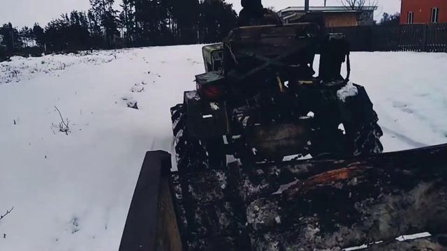 Немножко дрифта Т-25 смотреть онлайн