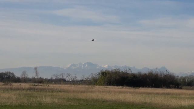Yak-130 RC Jet смотреть онлайн