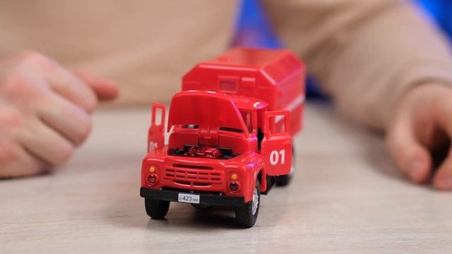 9103837 Грузовик инерционный «ЗИЛ. Пожарная служба», масштаб 1:34 смотреть онлайн