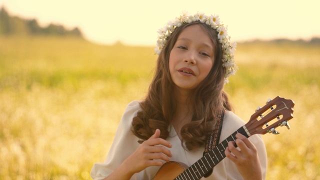 Аллилуйя на трех языках: русском, английском и китайском. #vikazang смотреть онлайн