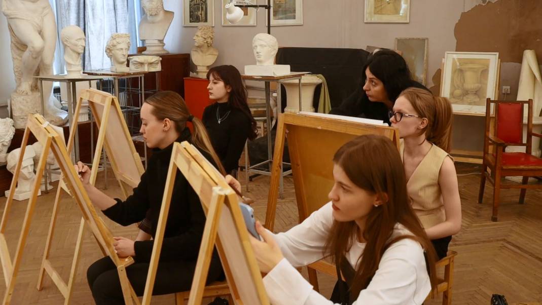 Фильм о факультете архитектуры и градостроительства ВГТУ смотреть онлайн