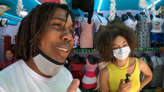 $40 Shopping Spree In Bogota Colombia Hood смотреть онлайн