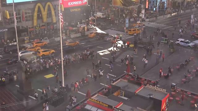 Times Square - Midtown Manhattan, New York City - Times Square Live Camera 24.7 | Subscribe now! смотреть онлайн