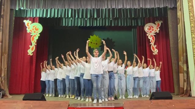 "Зарянка". Хороша наша деревня смотреть онлайн