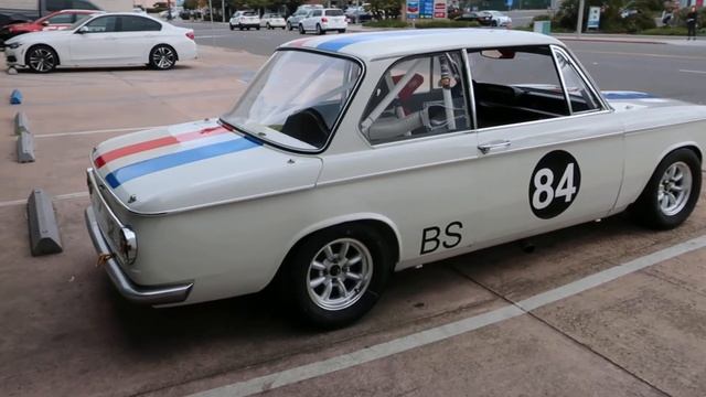 1969 BMW 2002 B Sedan Race Car смотреть онлайн