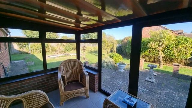 BUNGALOW TOUR UK Popular Village! For Sale £300,000 Necton, Norfolk with Longsons Estate Agents. смотреть онлайн