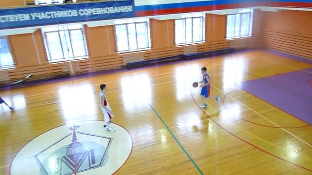 98 Фрунзенская - Новгород 03.11.2011 IV четверть 1 часть