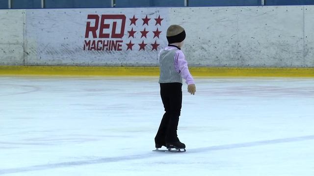 первые шаги. дебют смотреть онлайн