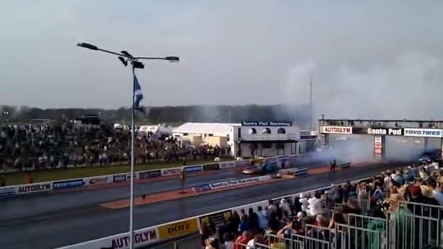 Jet car смотреть онлайн