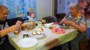 Деревенский новый год с салютом лучше чем в Большом городе встретила семья из глубинки ПРАЗДНИК