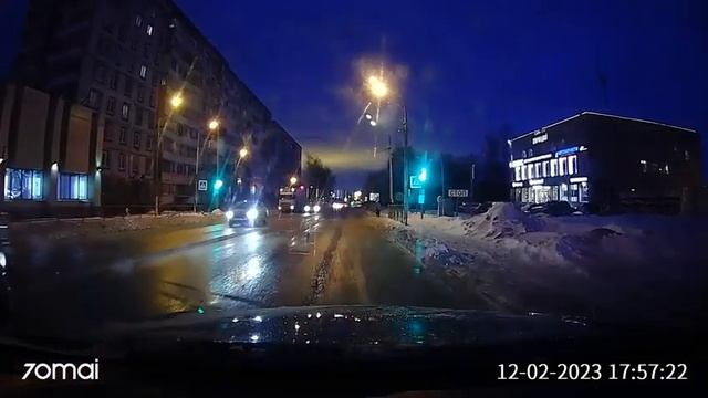 От авто с 62-м регионом можно ожидать чего угодно смотреть онлайн