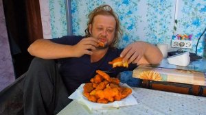 Мама кричит на сына после вкусных вкусняшек ДЕРЕВЕНСКИЙ ЗАВТРАК СЕМЬИ ИЗ ДЕРЕВНИ в доме лучше жить