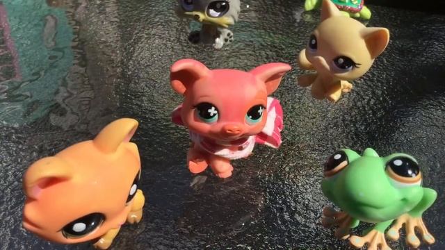 LPS: the sly fox and Lola the sidekick 🐷. Save the town from dragons pt. 2. смотреть онлайн