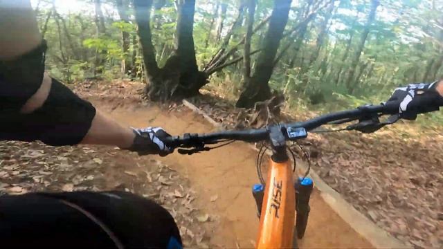 Ho fatto 3 CROCI sul Calvario MTB enduro Gorizia con la mia Rise h15 смотреть онлайн