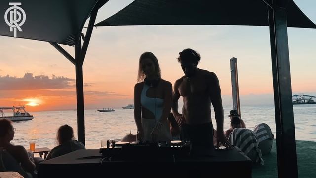 Tori Levett - Live @ Pontoon - Bali ⧸ Melodic Techno & Afro House Mix смотреть онлайн